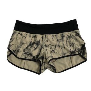Lululemon Speed Short Great Granite Black Mojave Tan / Black Size 6